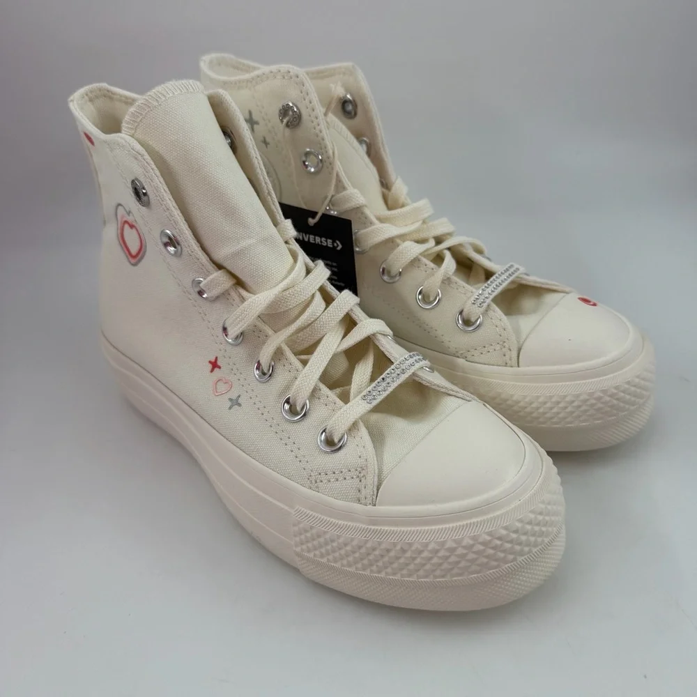 Converse Women’s CTAS Lift Egret Platform-5.5-Forever Dream Off White Shoes NEW!